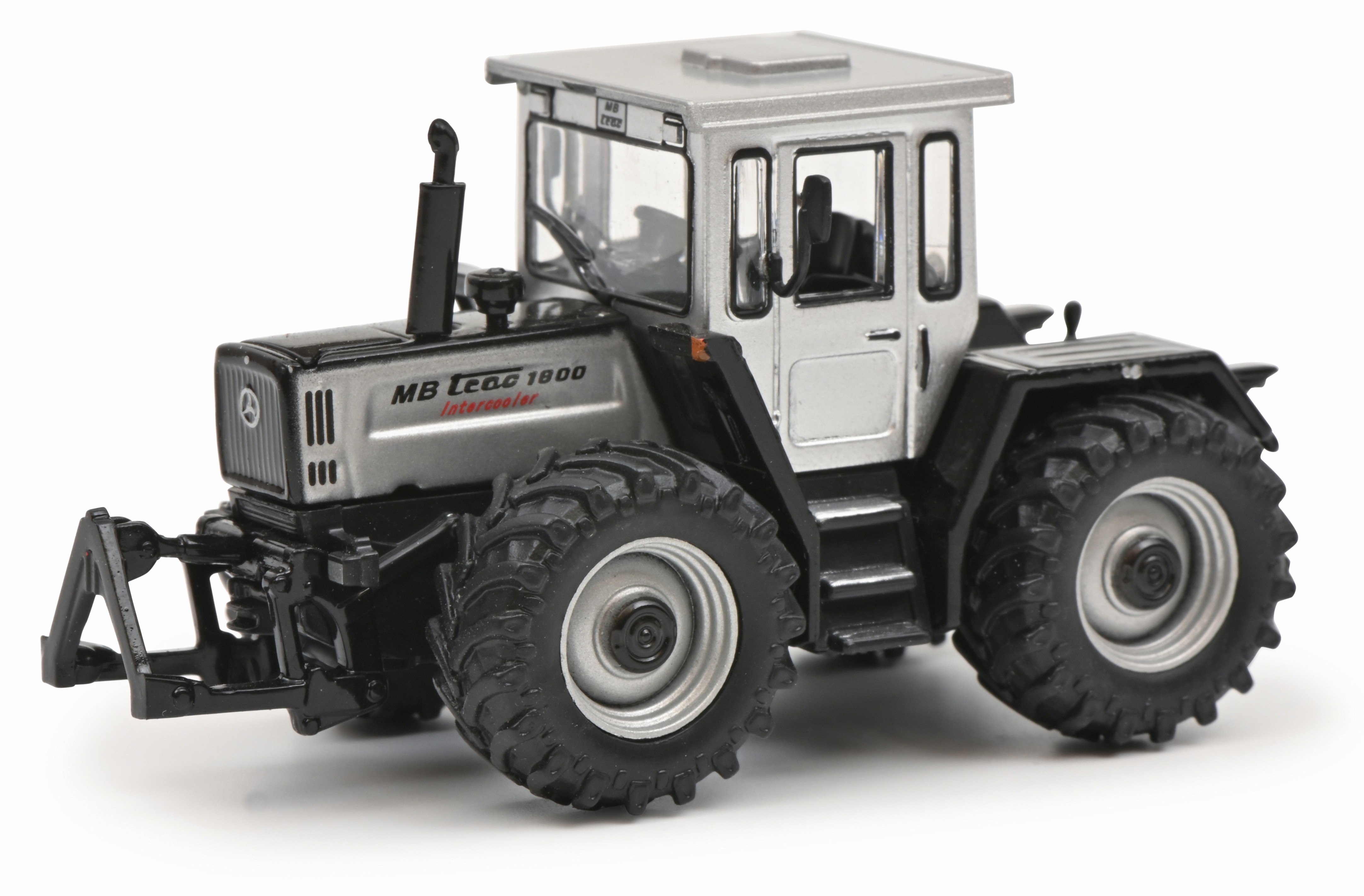 MB Trac 1800 silber/schwarz Traktor 1:87