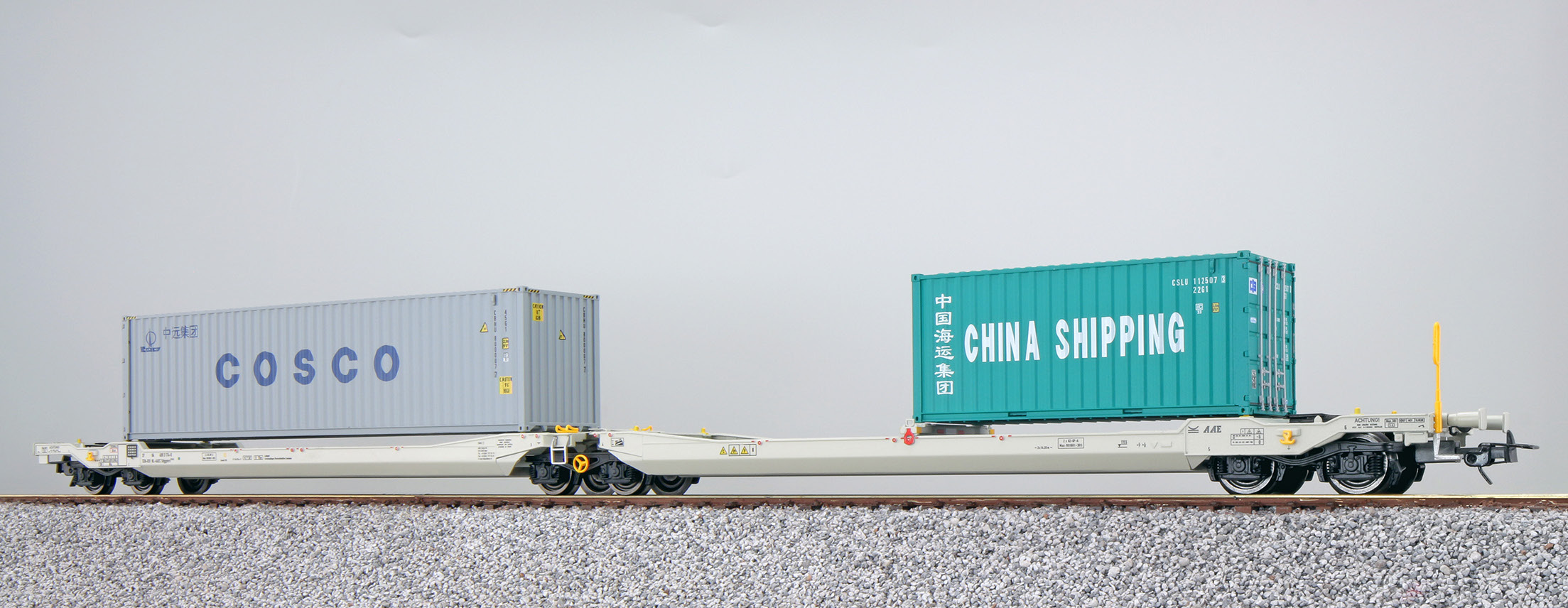 AAE Taschenwagen Sdggmrs Ep.VI beladen mit Cosco und China Shipping Container