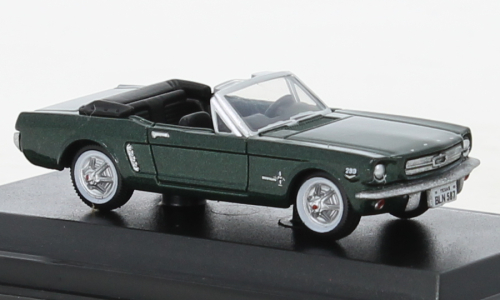 Ford Mustang Convertible, hel 