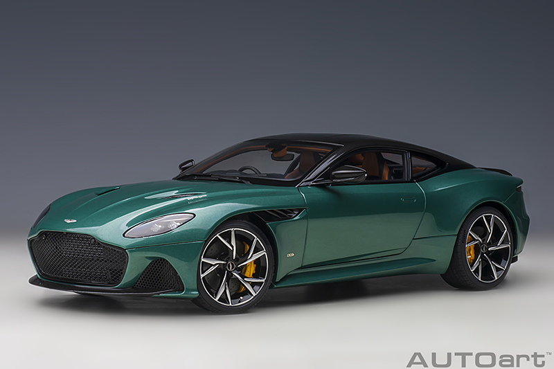 Aston Martin DBS racing green Superleggera Baujahr 2019 1:18