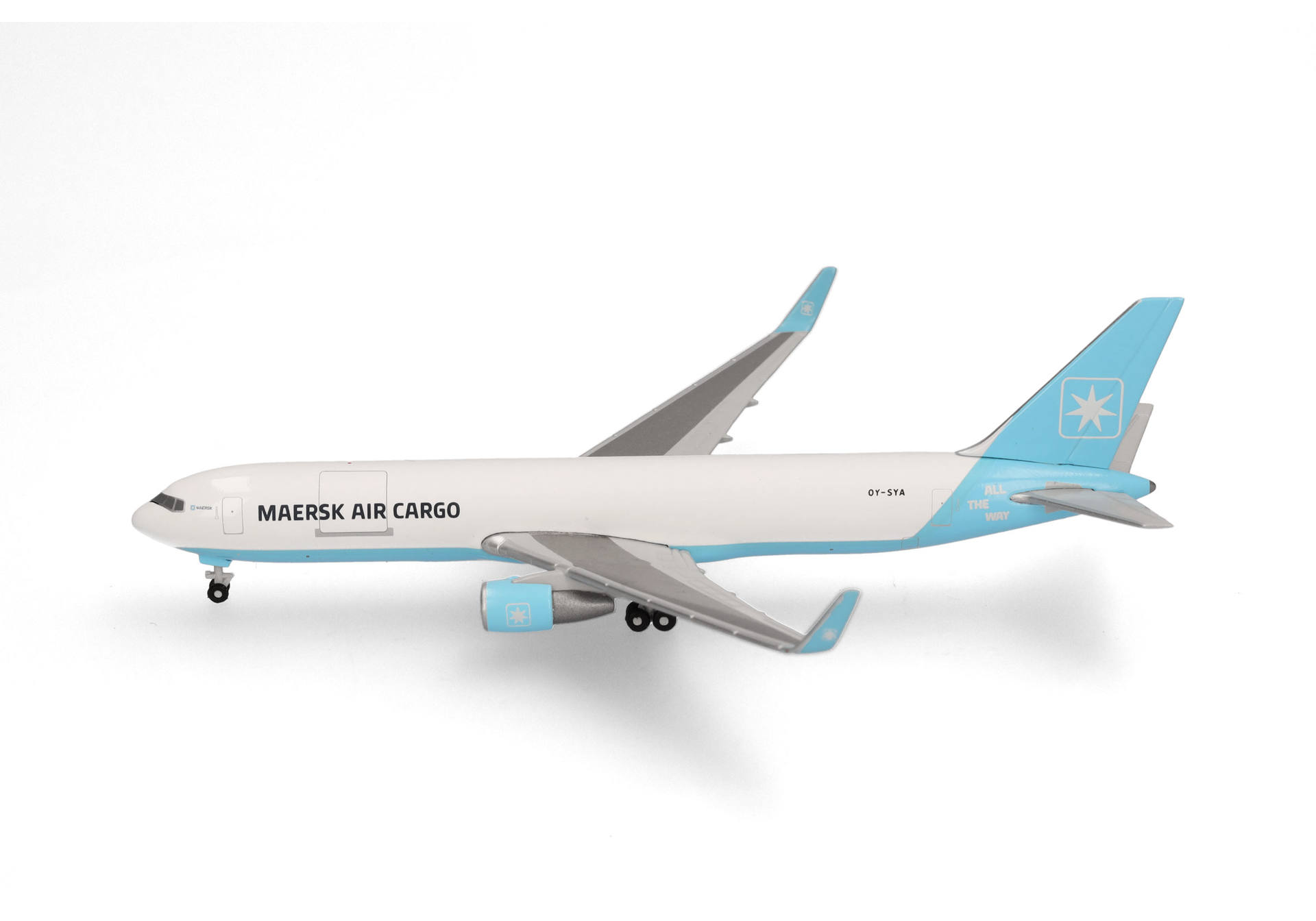 Boeing 767-300F Maersk 1:500