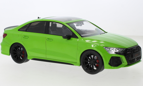 Audi RS3 Lim.`2022 hellgrün metallic 1:18