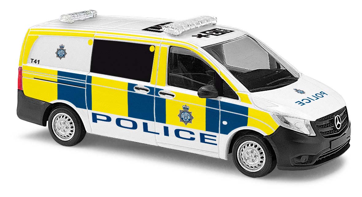 MB Vito Police GB Mercedes Benz Vito Polizei Großbritannien Bj 2014 1:87