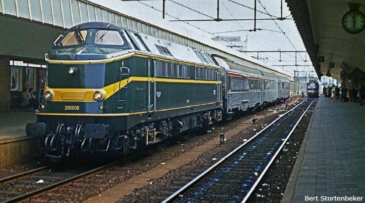 SNCB 200.006 grün/gelb Ep.3 Reihe 51, Originalausführung, Depot: Schaerbeek, 2-Leiter Gleichstrom DCC digital mit SOUND