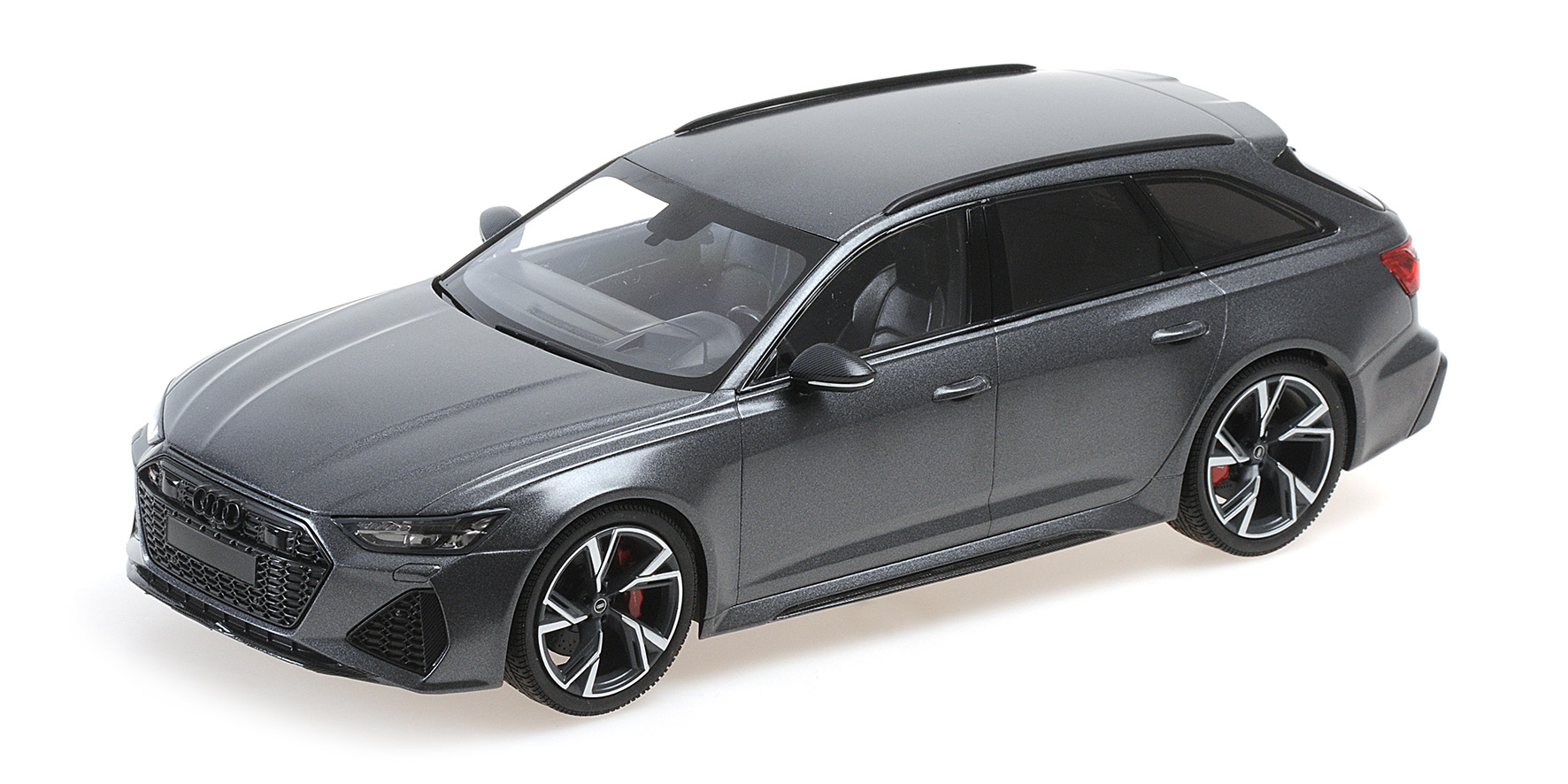 Audi RS6 Avant`2019 grau 1:18 matt grau