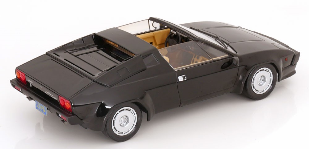 Lamborghini Jalpa 82 schwarz 1:18