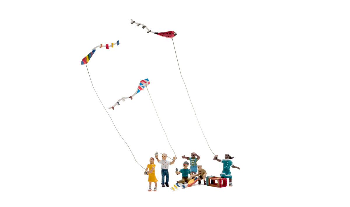 HO Windy Day Play - Figuren Kinder mit Drachen