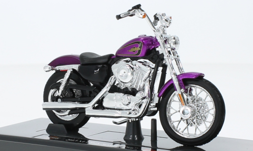 Harley Davidson XL1200N`13 Seventy-Two violet metallic `2013 1:18