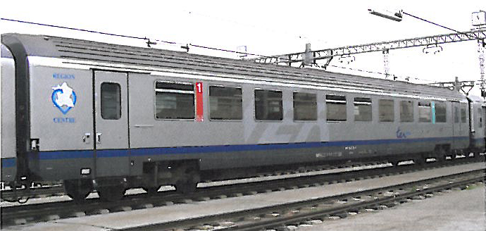 SNCF Perswg.setVTU Ep.V/VI 1 x 1.Kl., 2x2.Kl.,grau, blauer Streifen, TER Centre-Logo, Carmill