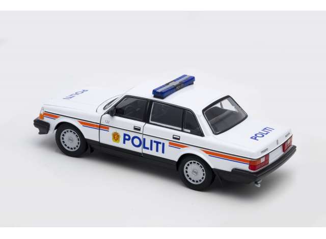 Volvo 240 GL Norway Police 1:24
