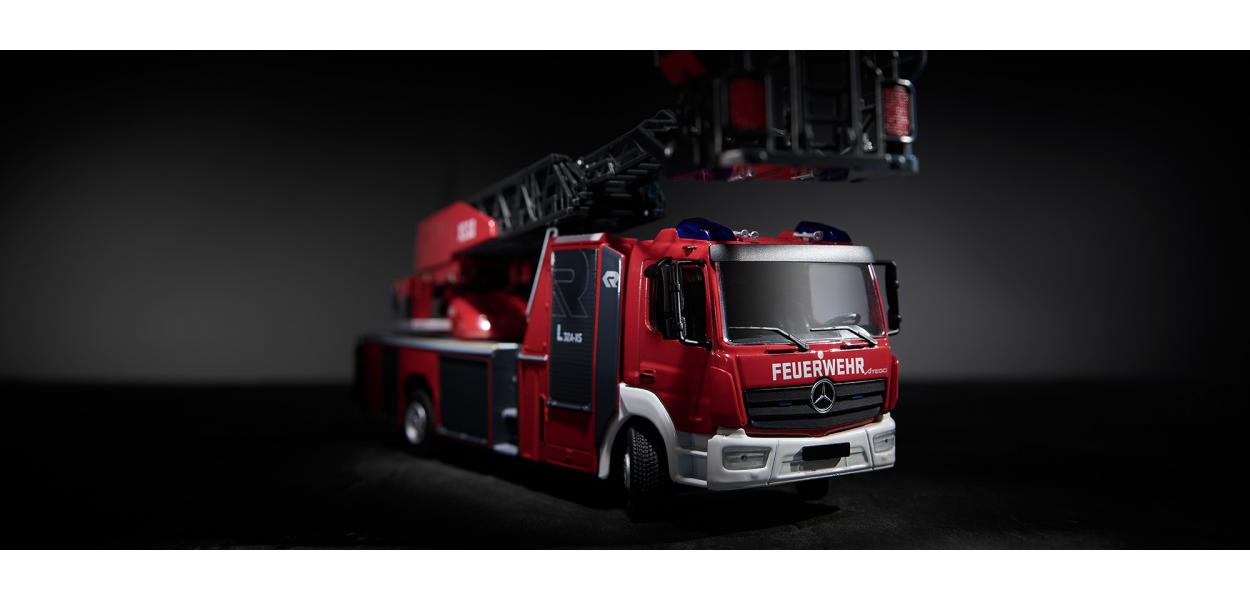 Mercedes Atego Rosenbauer1:43 1:43 Feuerwehr DL L32A-xs 3.0