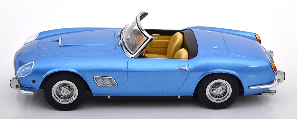 Ferrari 250 GT California Spyder 1960 blau mit blauem Hardtop