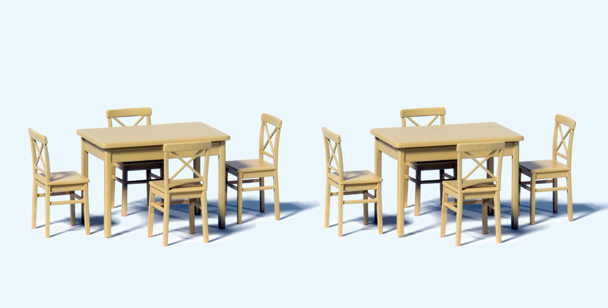 2 Tische und 8 Stühle, Bausatz, 1:50