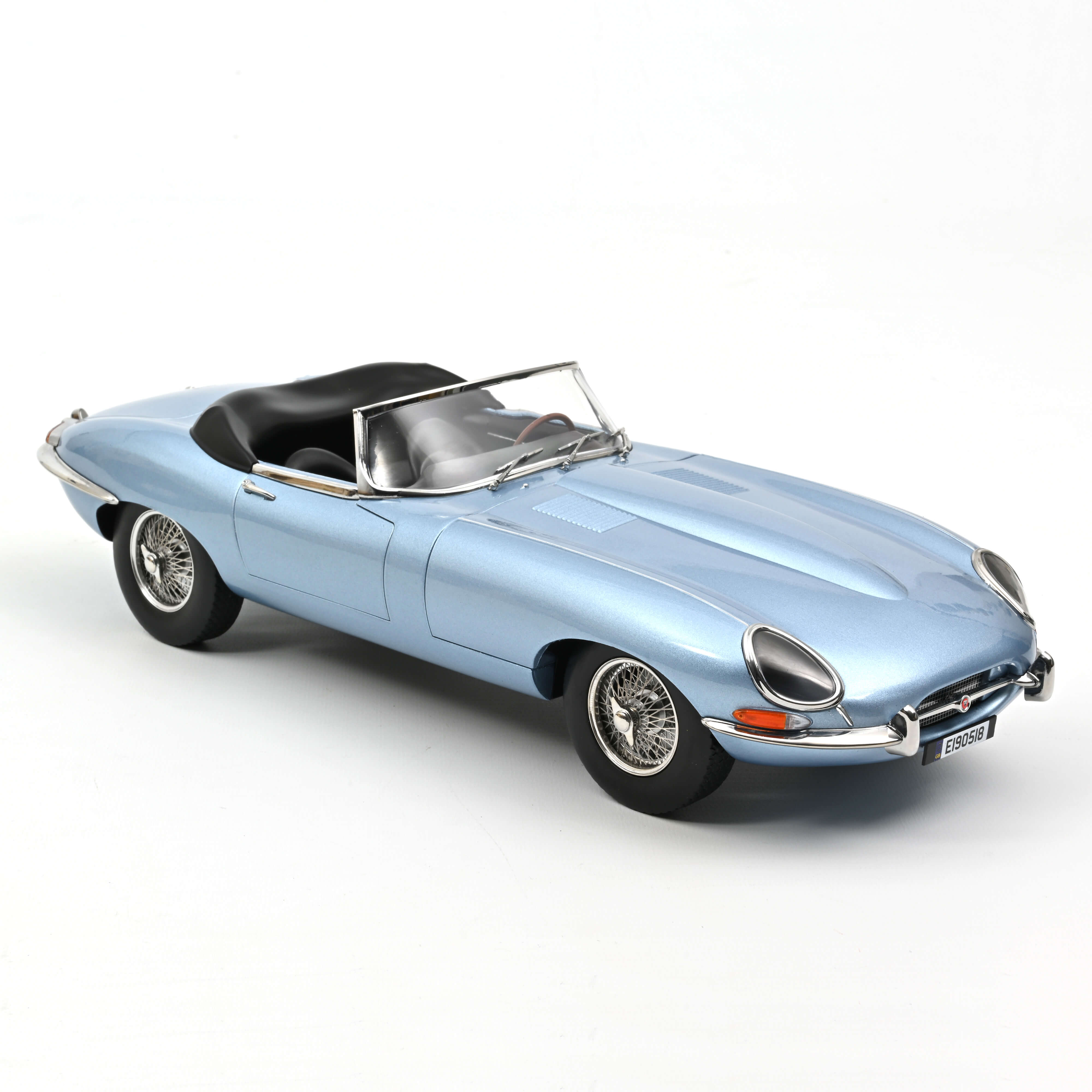 Jaguar E-type Cabriolet ´62 blau metallic 1:12