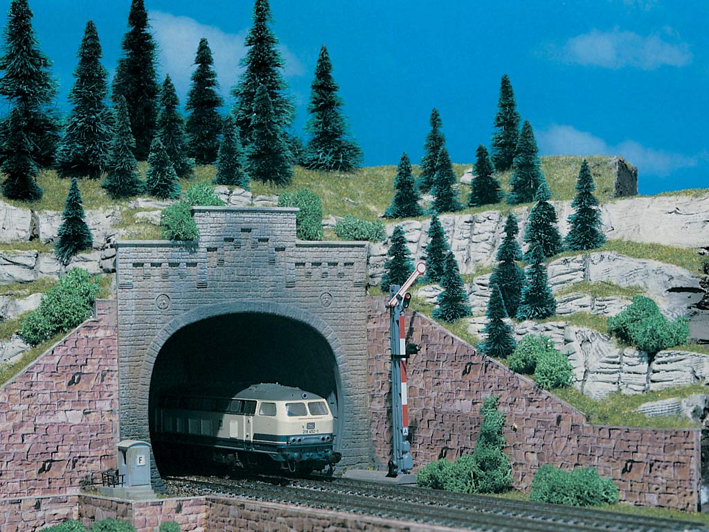Tunnelportal mit Aufsatz, 2-gleisig, 2 Stück, N