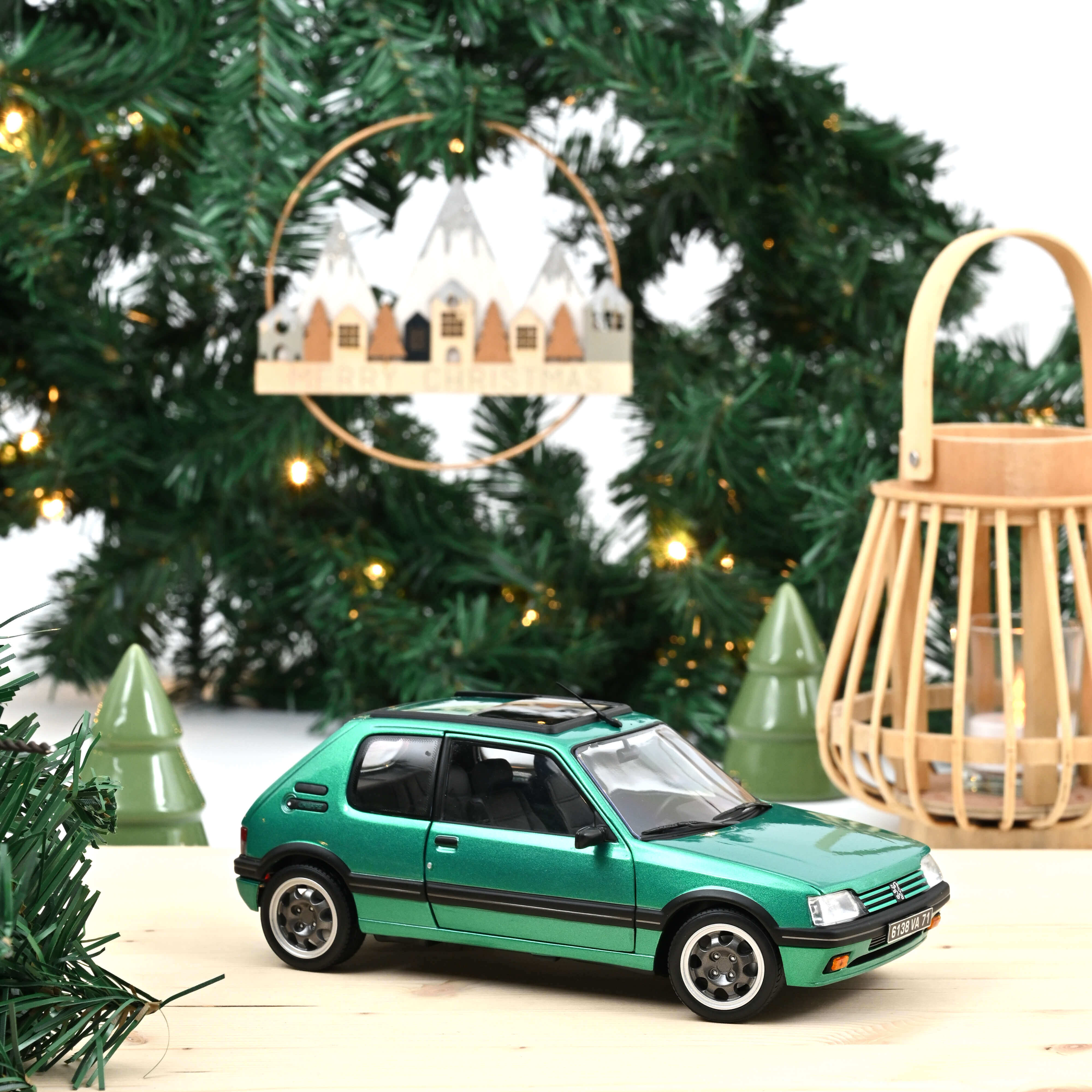 Peugeot 205 GTi´91 grün 1:18 Griffe with windowroof 1991 Green 1:18