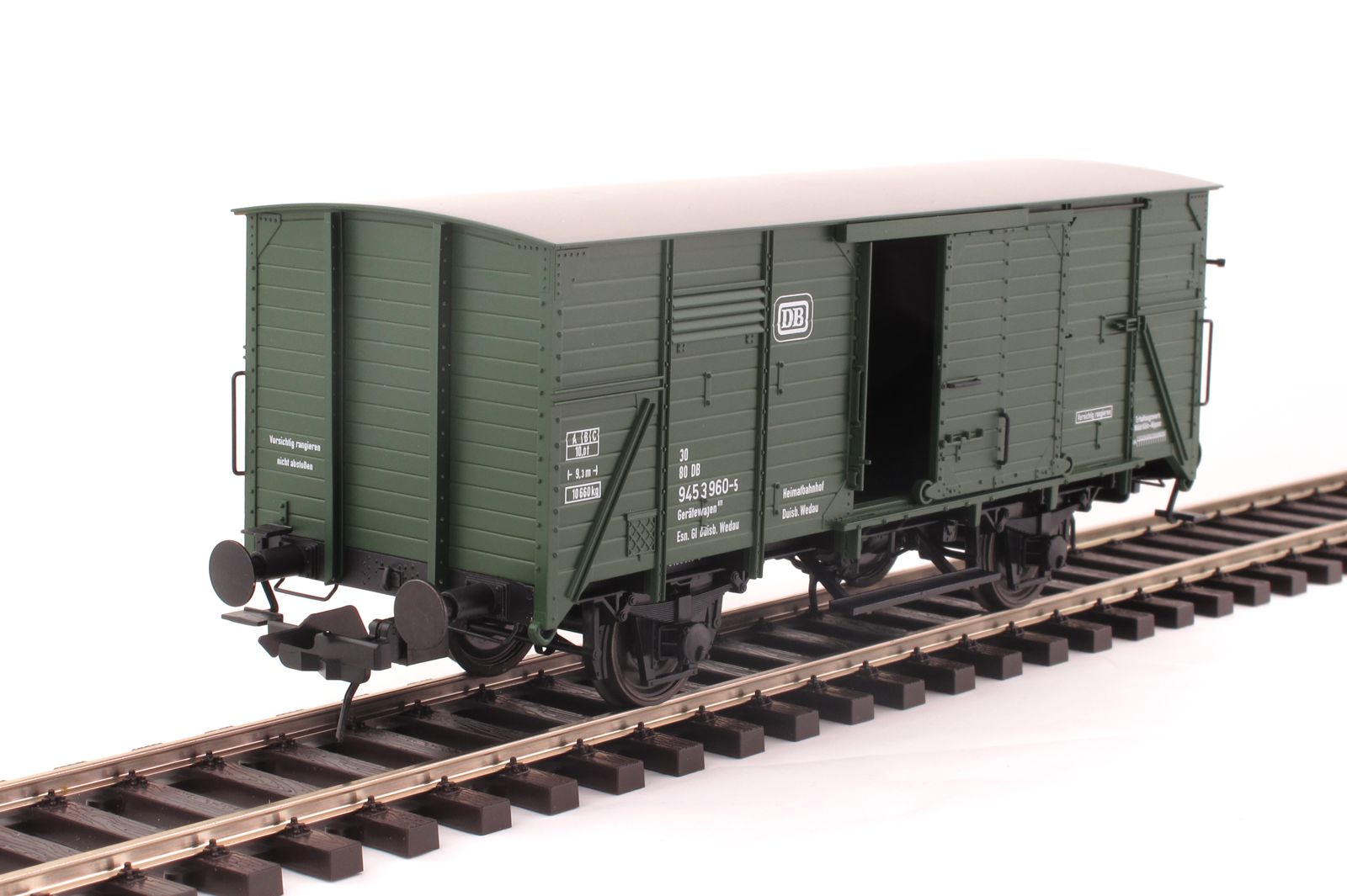 DB gedeckter GüterWagen G10 Ep.4; Gerätewagen, Betriebsnummer: 30 80 945 3 960-5