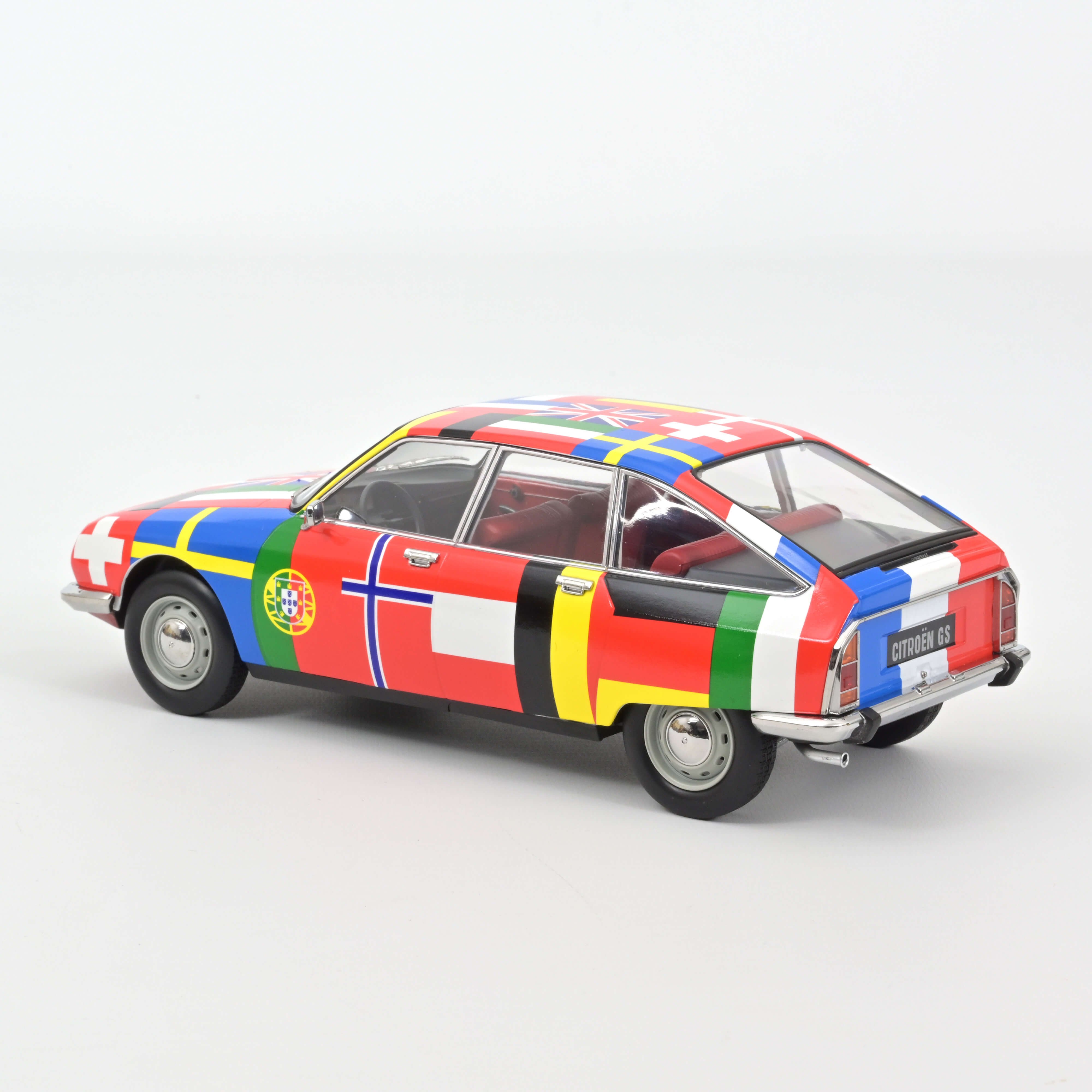 Citroën GS´72 Flags 1:18 