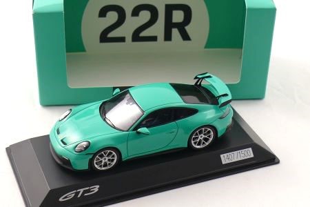 Porsche 992 GT3 mint grün 1:43