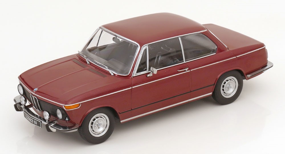 BMW L2002 tii 1974 rot 2. Serie 1:18