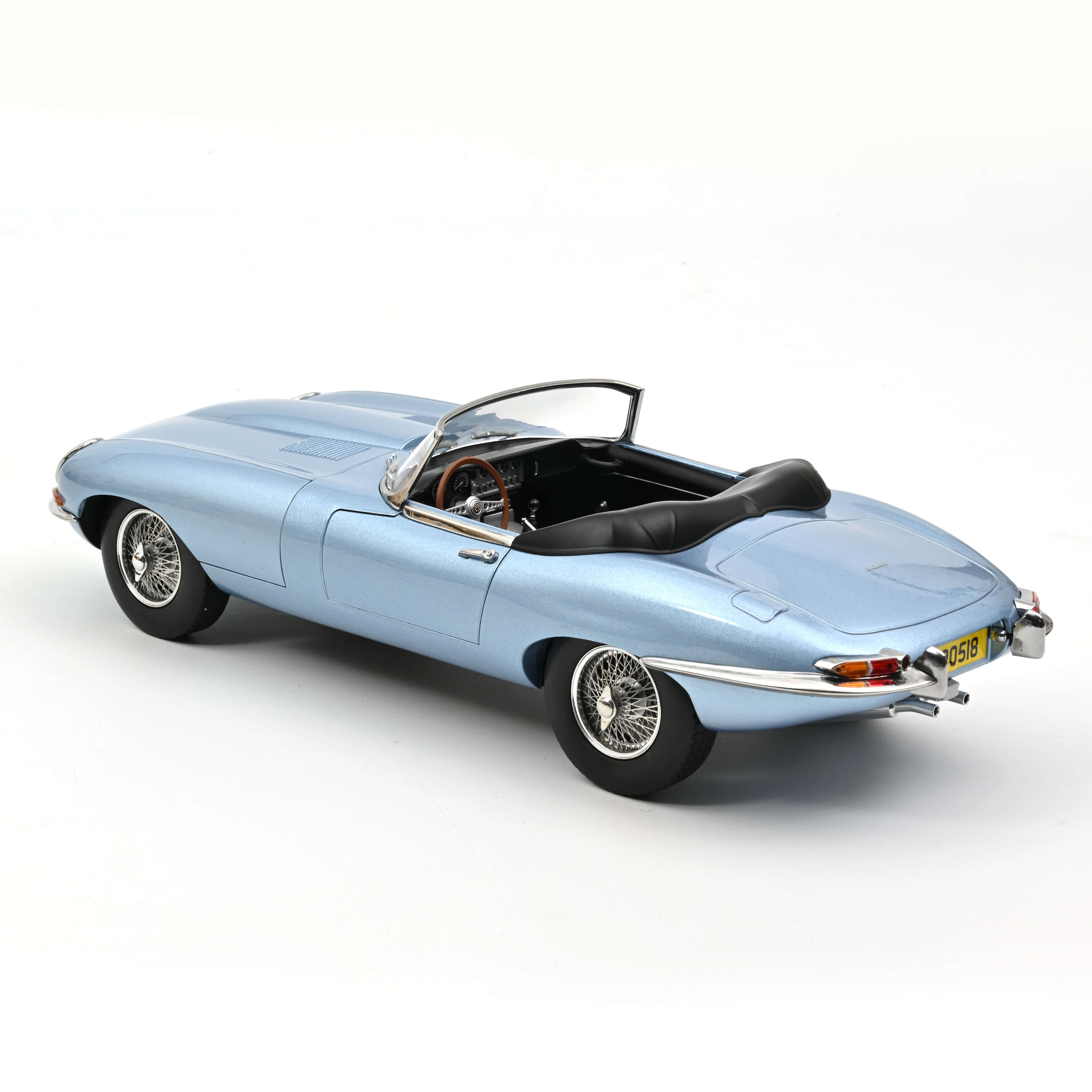 Jaguar E-type Cabriolet ´62 blau metallic 1:12