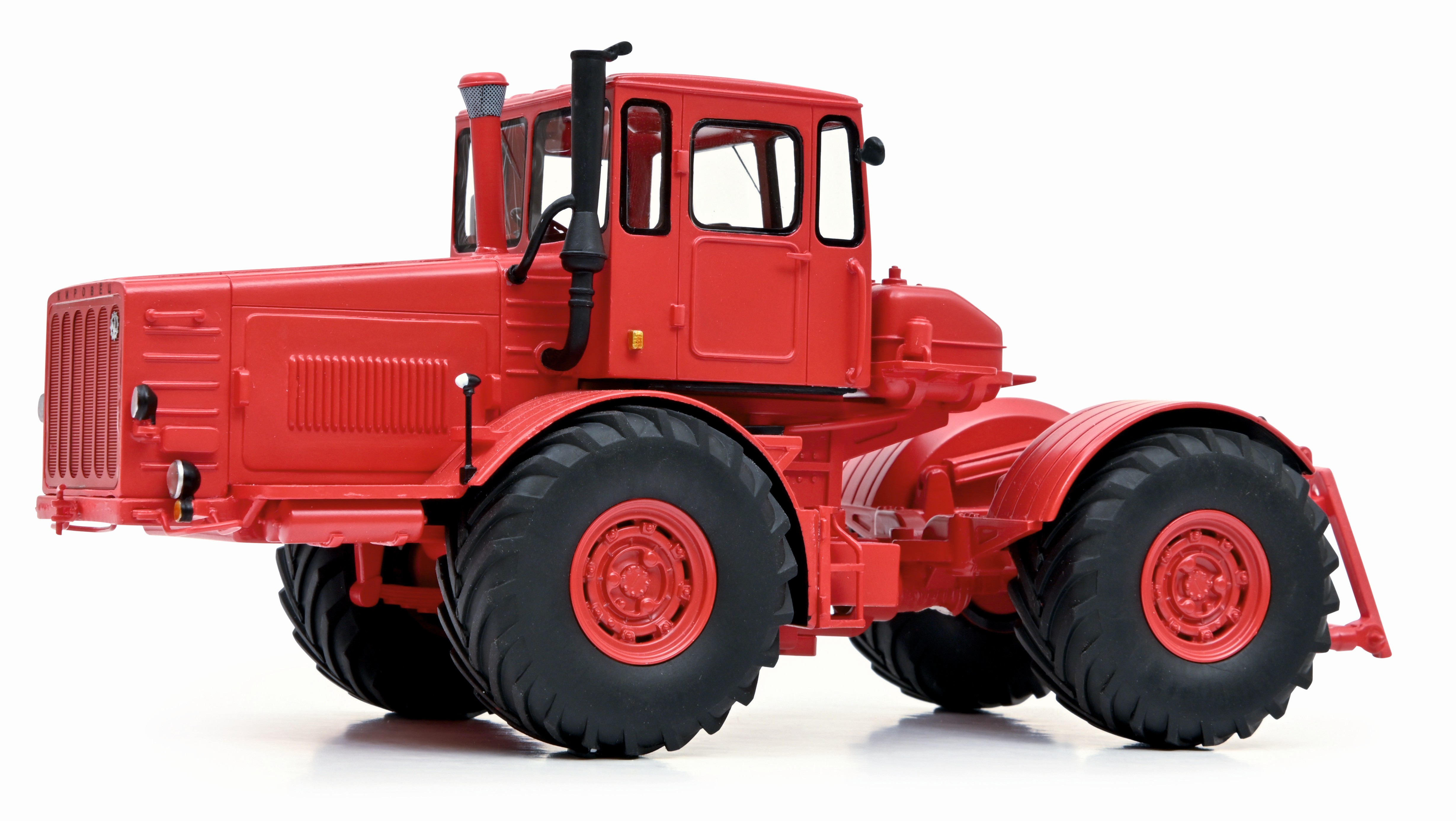 Kirovets K-700 rot 1:32 Allradtraktor `1962 Resin PRO.R limitiert 750 Stück
