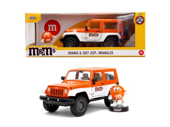 M&Ms Orange Jeep Wrangler 1:24