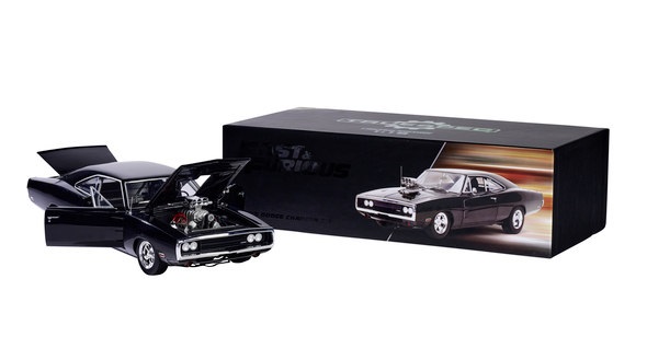 F&F Dodge Charger 1:18 