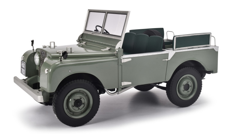 Land Rover 80 grün offen 1:12 `1946 mit Reifen auf der Motorhaube Resin PRO.R limitiert 500 Stück