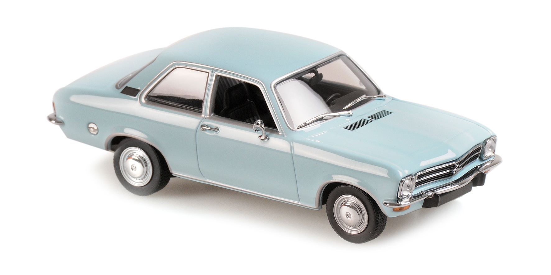 Opel Ascona`1970 blau1:43 Maxichamps