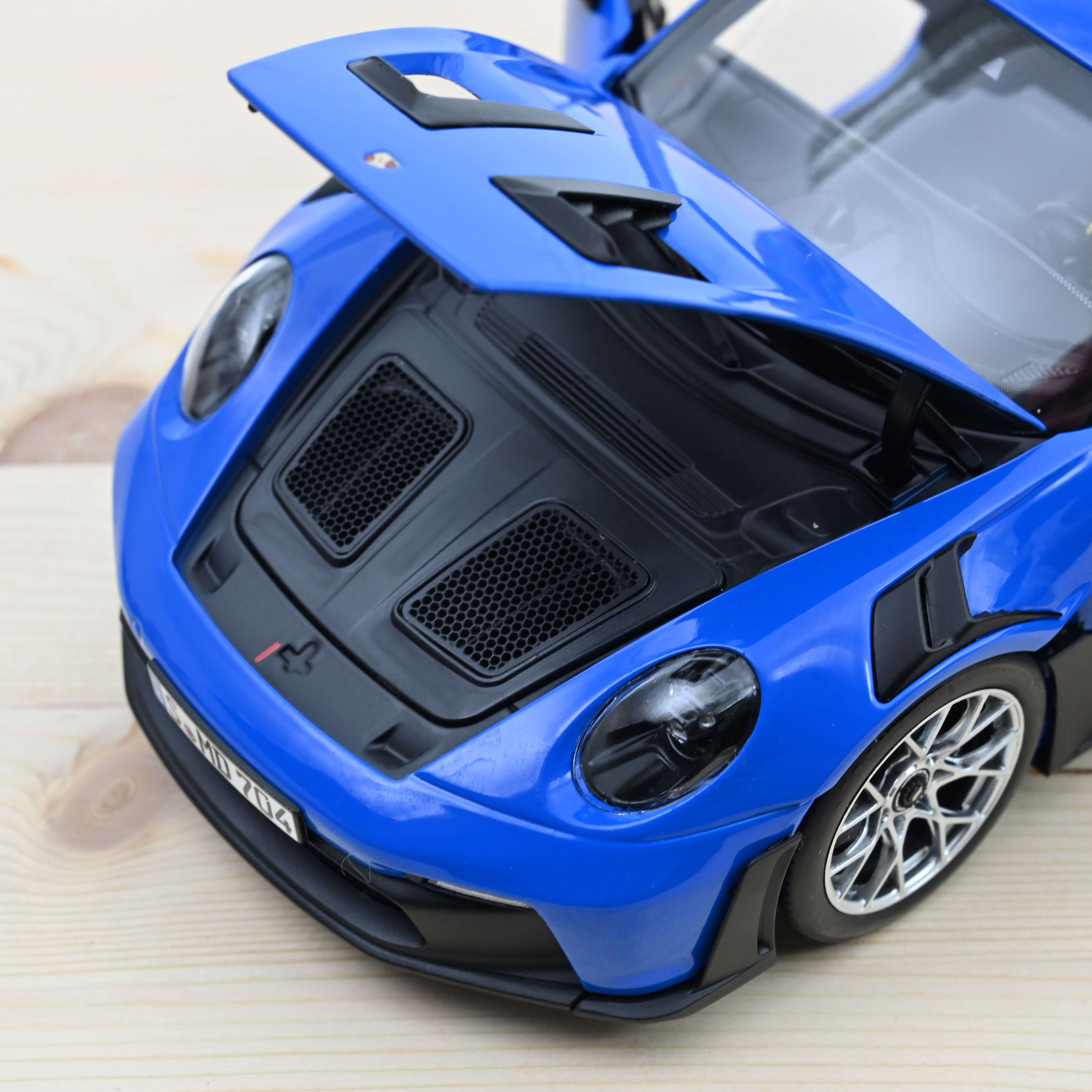 Porsche 911 Gt3 RS´22 blau 1:18