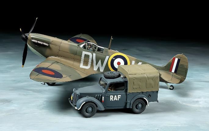 1:48 Spitfire Mk.I & Lt. Fhzg 10 PS
