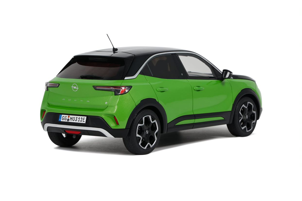 Opel Mokka-E GS Line grün 1:18