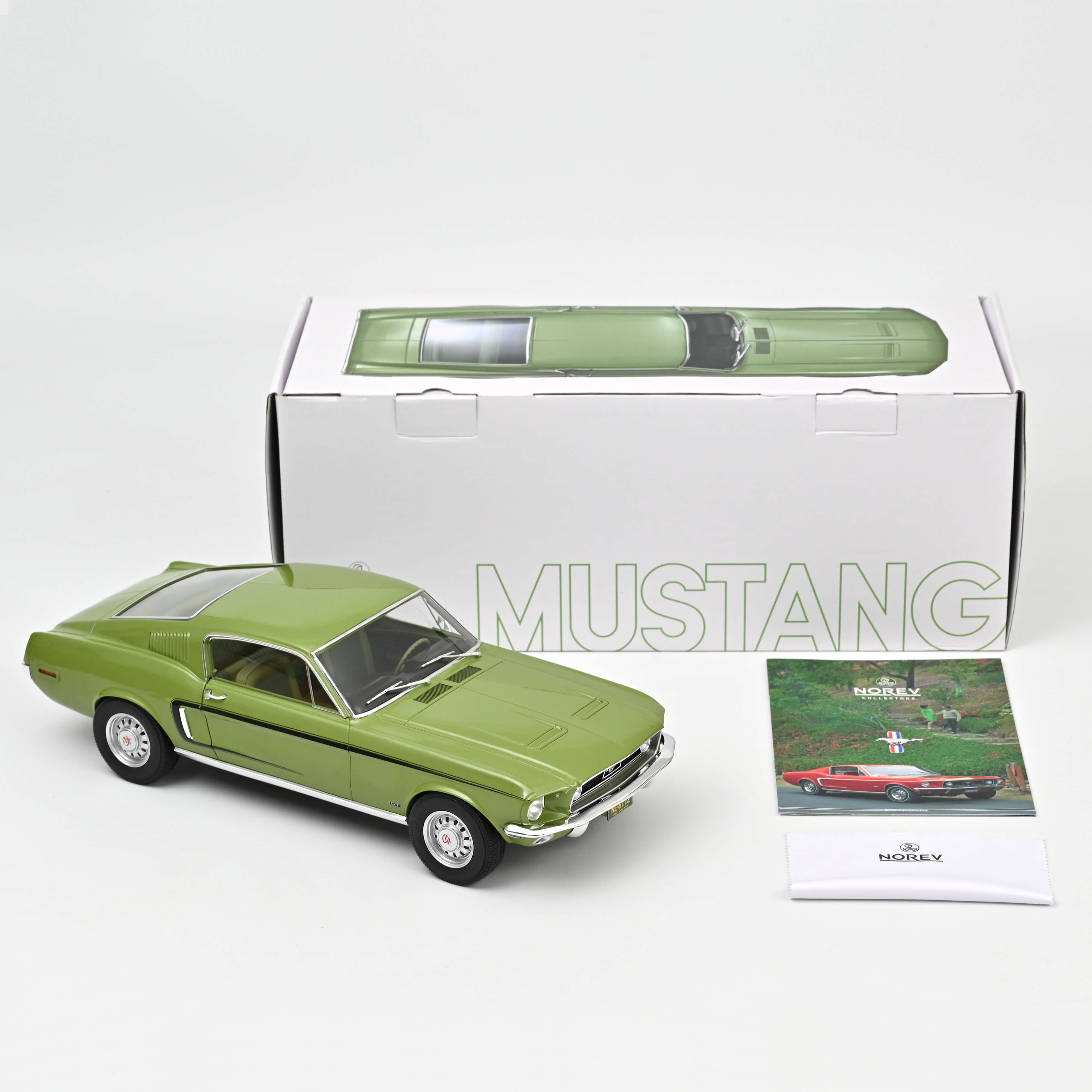 Ford Mustang Fastback GT`1968 1:12 light grün metalic
