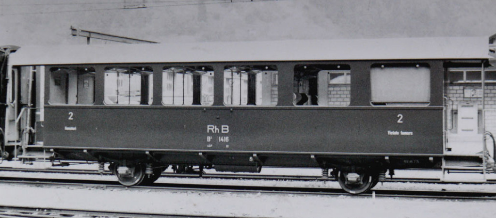 RhB B2 1411 Bernina-Bahn grün Zweiachser 2.Klasse Personenwagen
