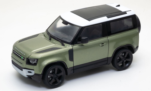 Land Rover Defender`20grün/24 weisses Dach 1:24
